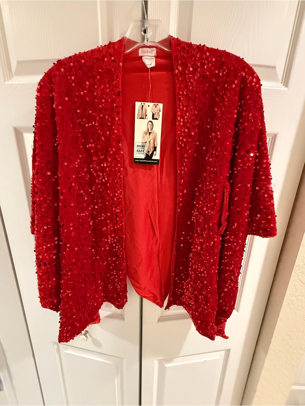Red Sequin Keyhole Wrap